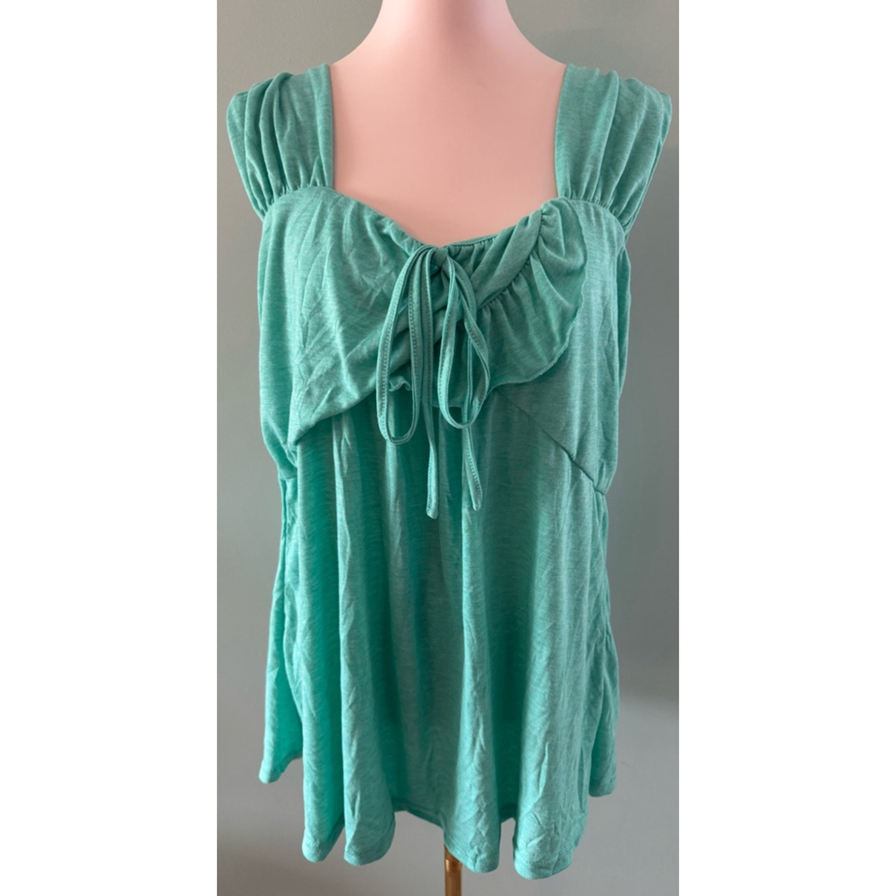 Women's Rosegal Top Size 2X Green